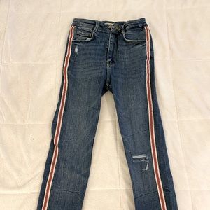 Skinny jeans!!🤍❤️